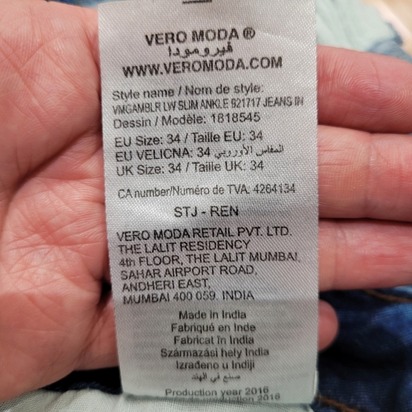 Distressed blue jeans VERA MODA - Picture 15 of 17